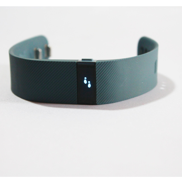 Wearables: Fitbit Charge im Test – Ein Fitness-Tracker für den Sportmuffel